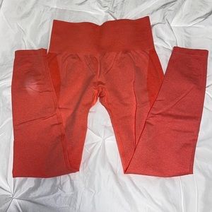 NVGTN Fuschia contour seamless leggings